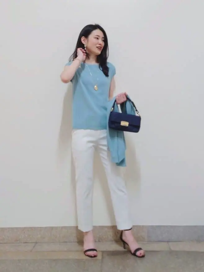  最上 コーディネート画像