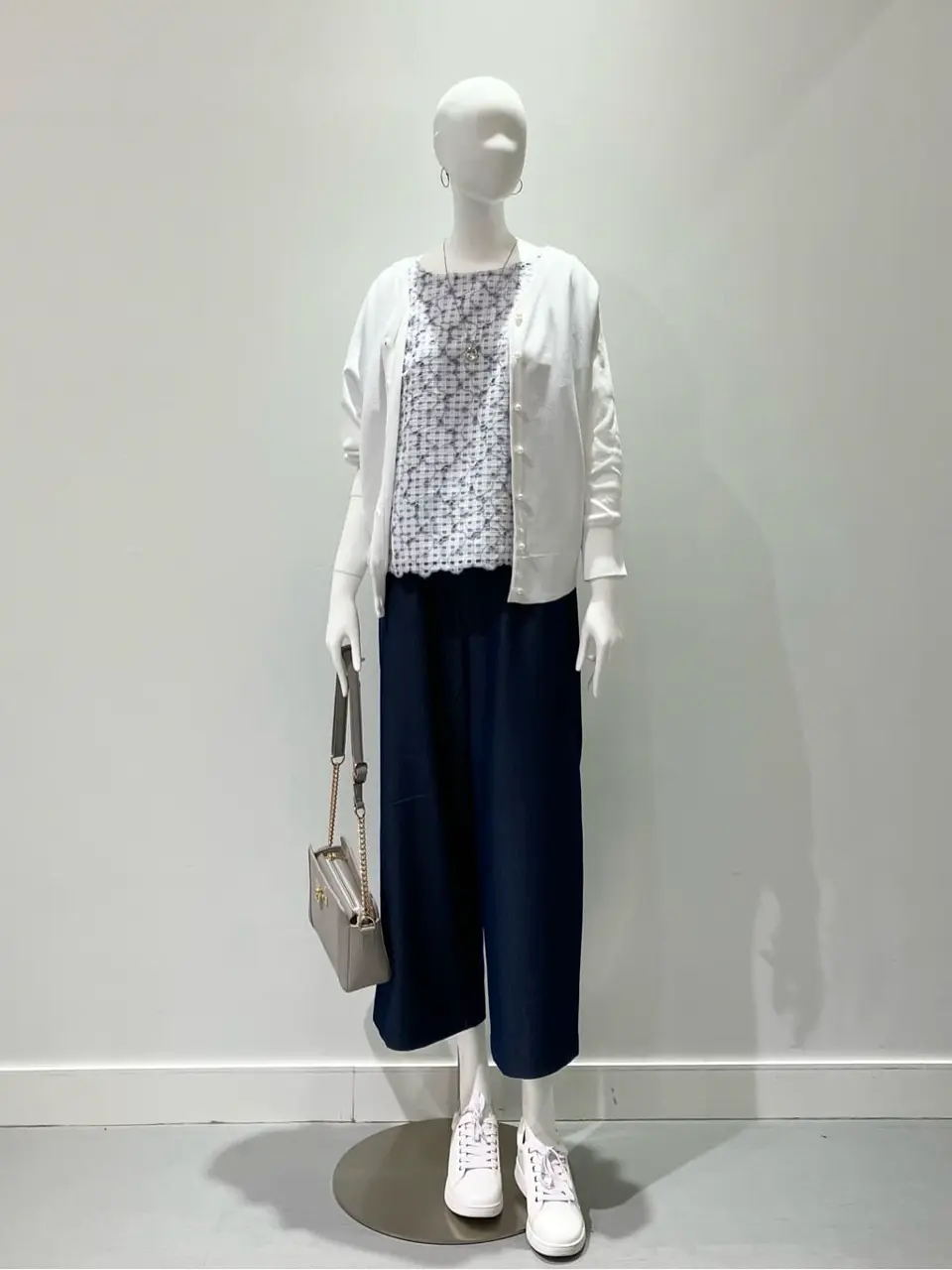  福室 コーディネート画像