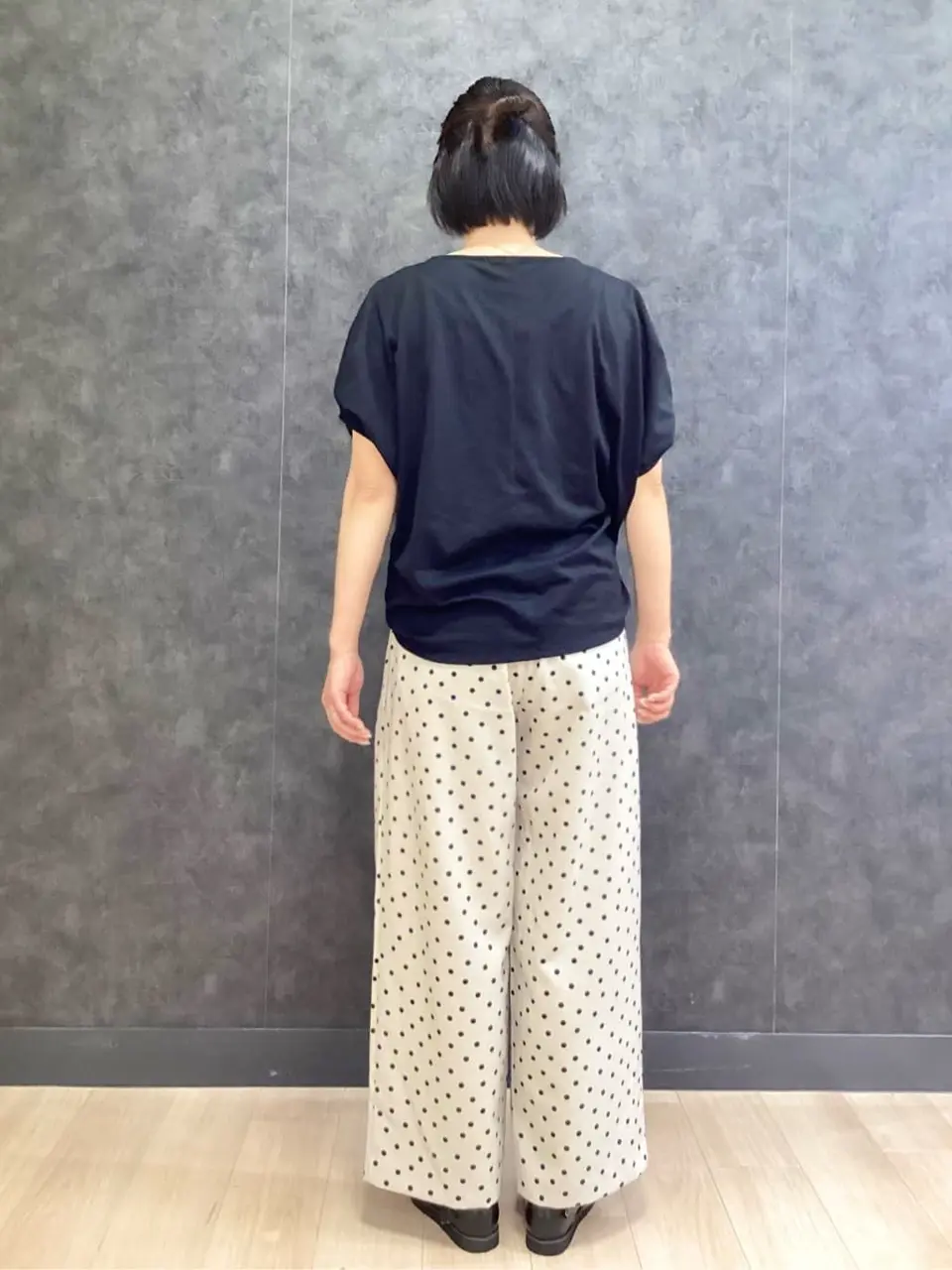 ONWARD CROSSET SELECT 鈴木 コーディネート画像