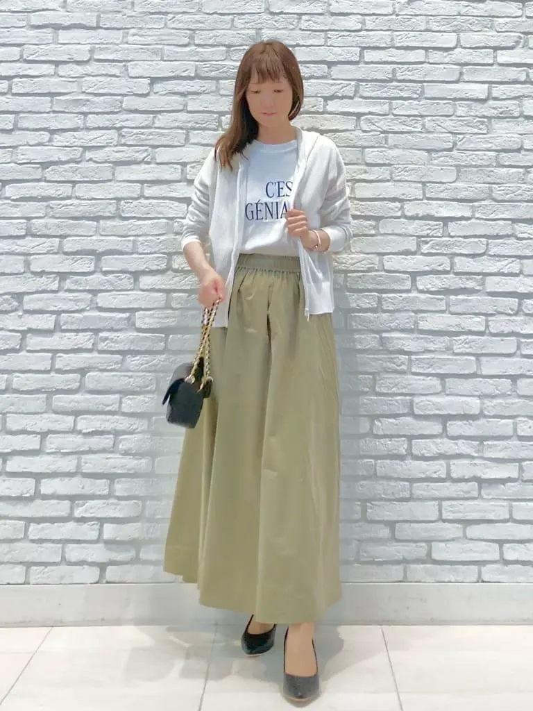  スタッフ コーディネート画像