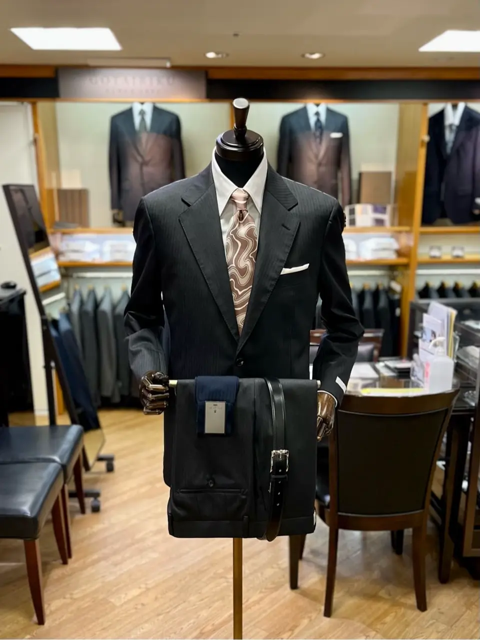 ONWARD CROSSET SELECT 小管 コーディネート画像