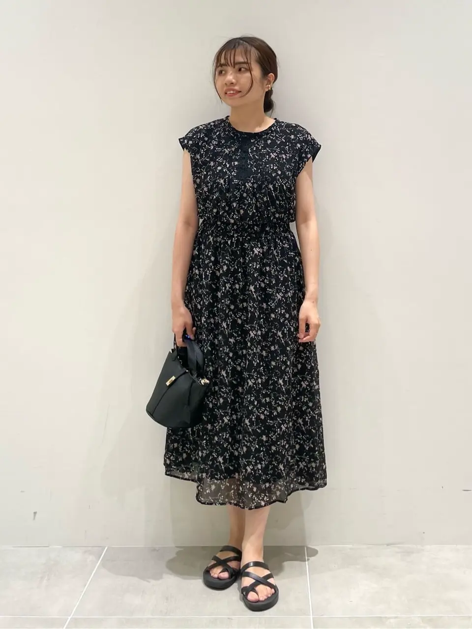 ONWARD CROSSET SELECT 金林 コーディネート画像