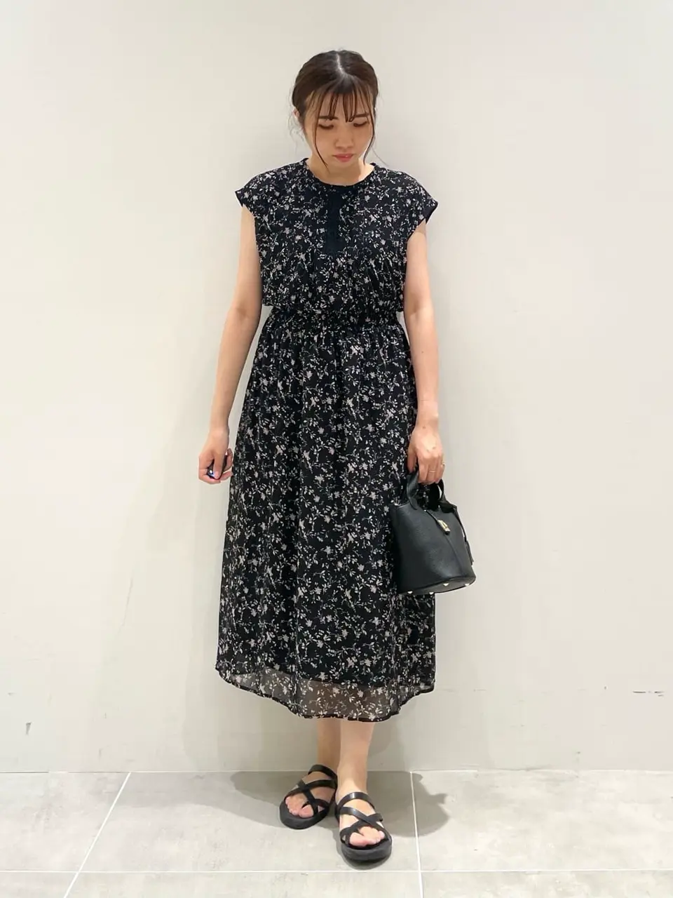 ONWARD CROSSET SELECT 金林 コーディネート画像