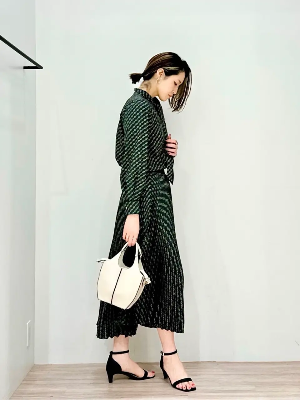 ONWARD CROSSET SELECT イナムラ コーディネート画像