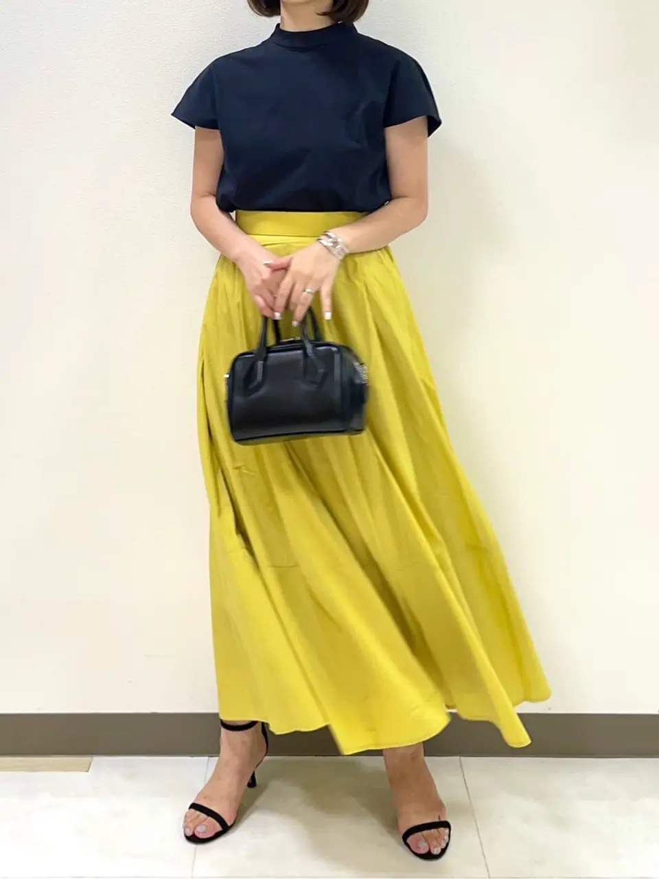 ONWARD CROSSET SELECT 市川 コーディネート画像