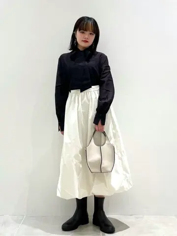 ONWARD CROSSET SELECT erika コーディネート画像