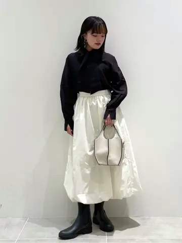 ONWARD CROSSET SELECT erika コーディネート画像