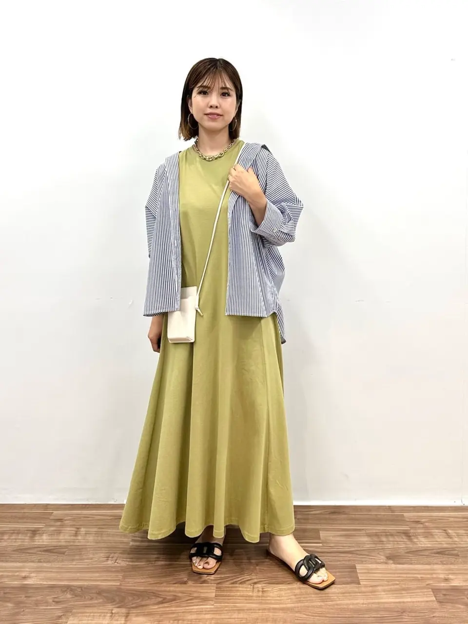 ONWARD CROSSET SELECT tomo コーディネート画像