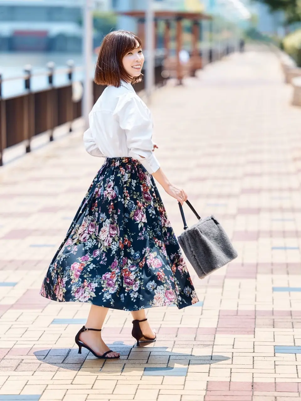 ONWARD CROSSET SELECT 市川 コーディネート画像