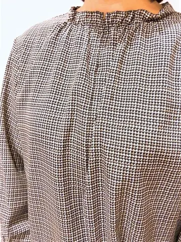 ONWARD CROSSET SELECT 今西 コーディネート画像