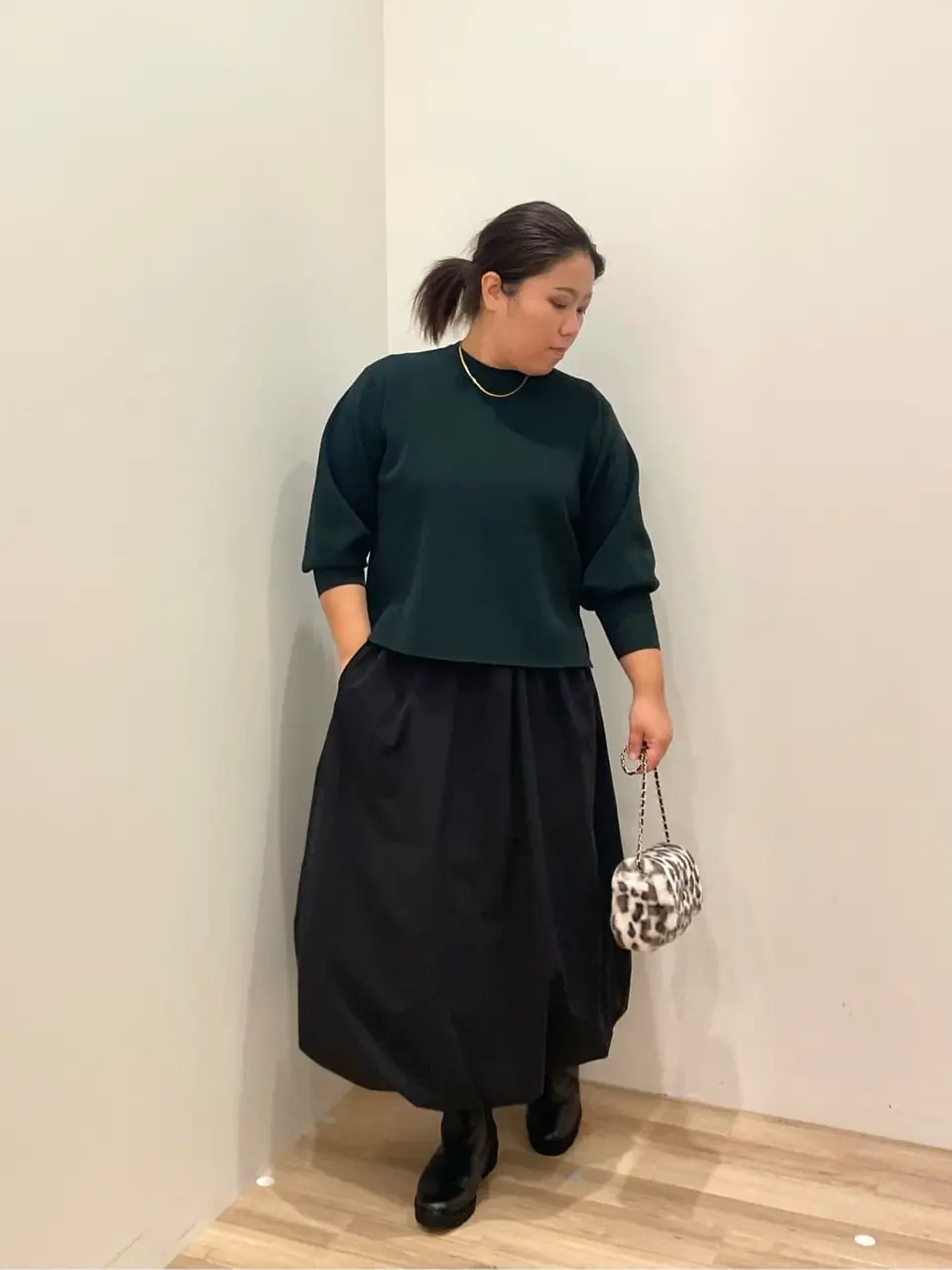 ONWARD CROSSET SELECT 伊藤 コーディネート画像