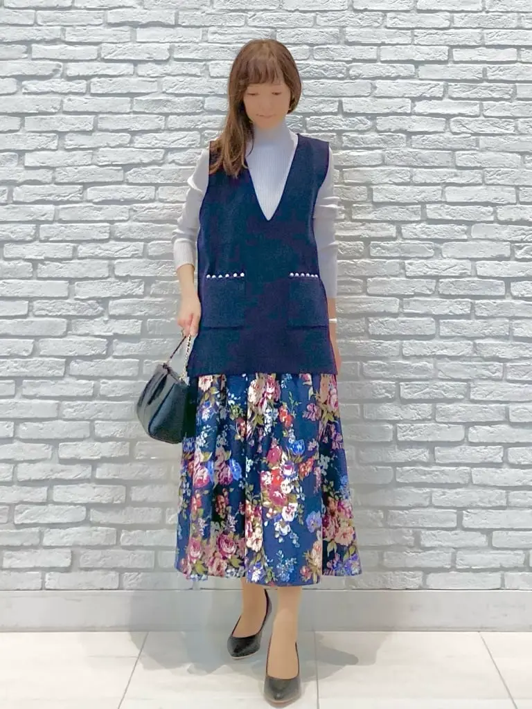  スタッフ コーディネート画像