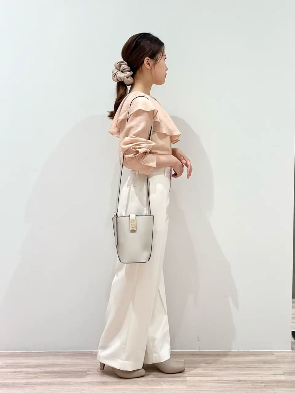 ONWARD CROSSET SELECT 今堀 コーディネート画像