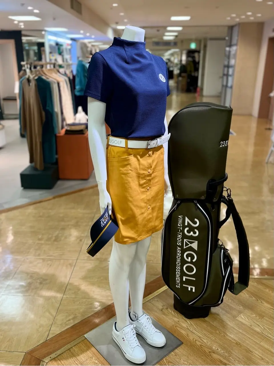 ONWARD CROSSET SELECT 小管 コーディネート画像