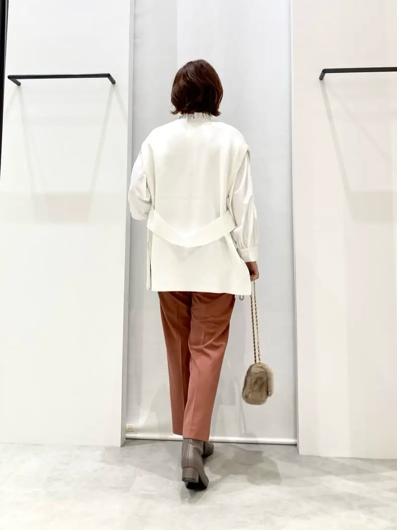 ONWARD CROSSET SELECT 横田 コーディネート画像