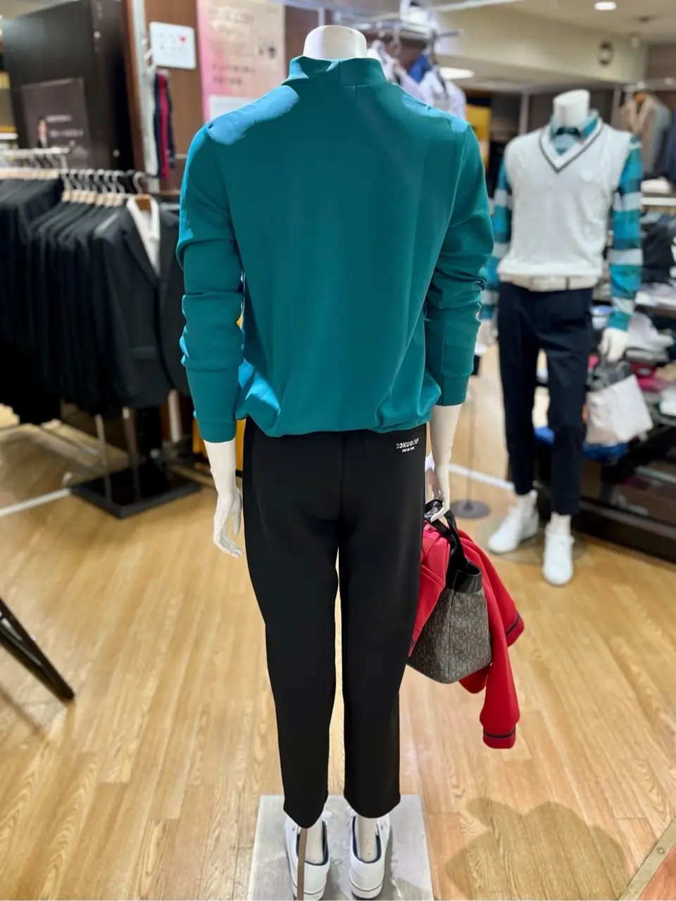 ONWARD CROSSET SELECT 小管 コーディネート画像