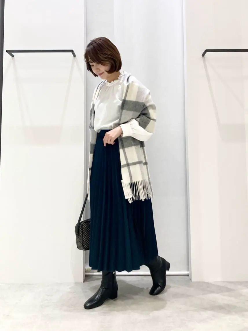 ONWARD CROSSET SELECT 横田 コーディネート画像