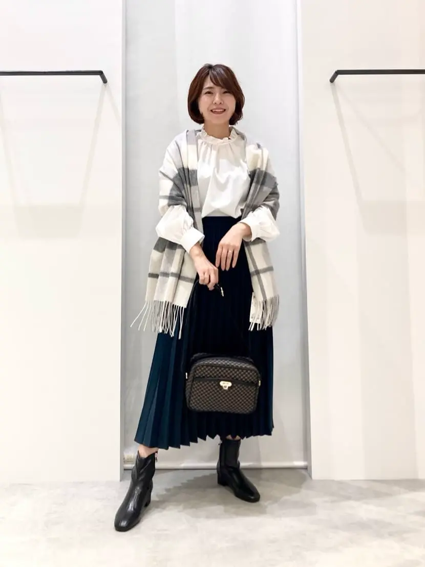 ONWARD CROSSET SELECT 横田 コーディネート画像