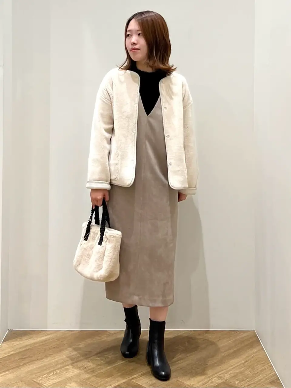  スタッフ コーディネート画像