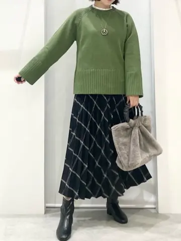 ONWARD CROSSET SELECT 横田 コーディネート画像