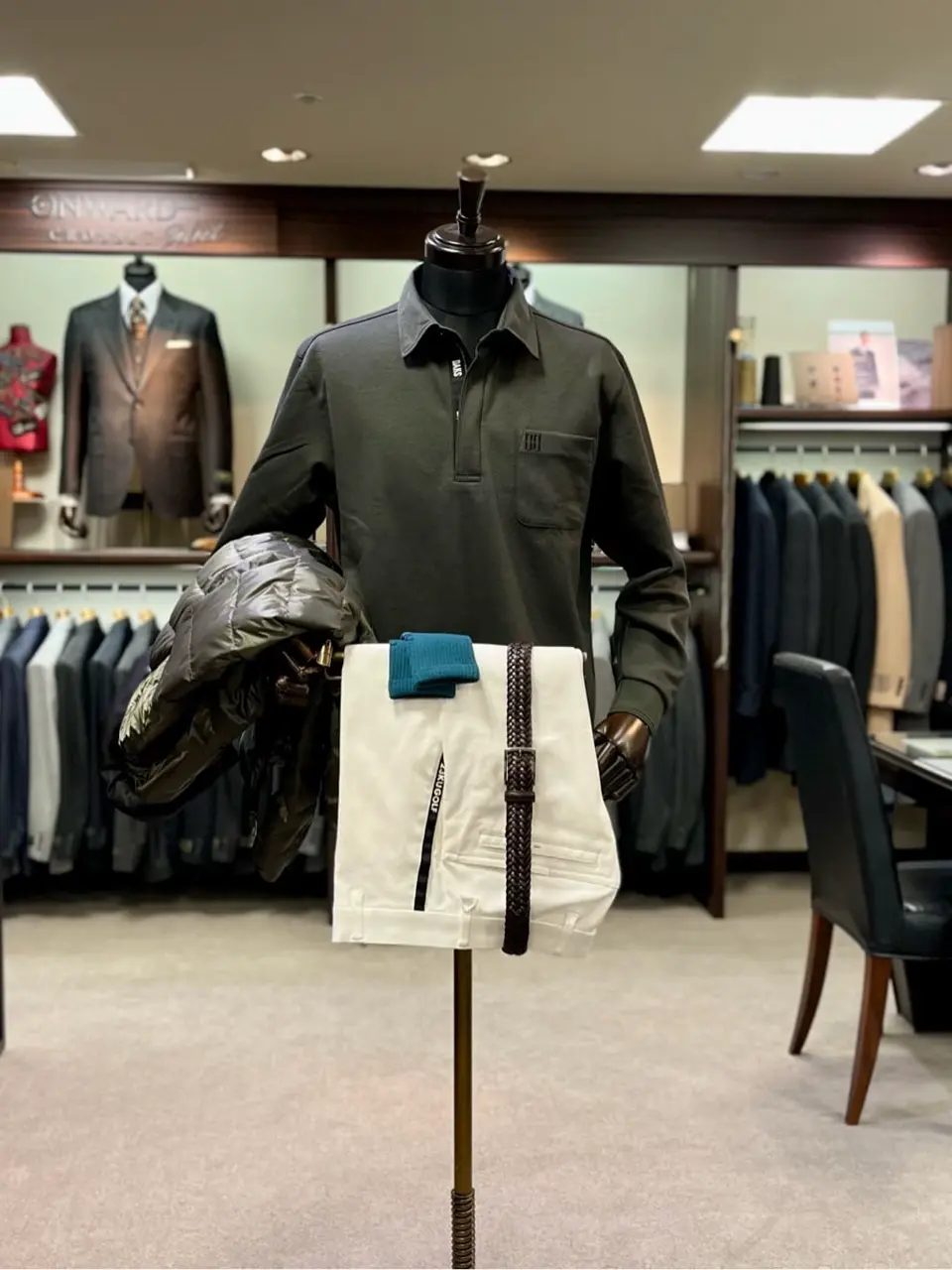 ONWARD CROSSET SELECT 小管 コーディネート画像