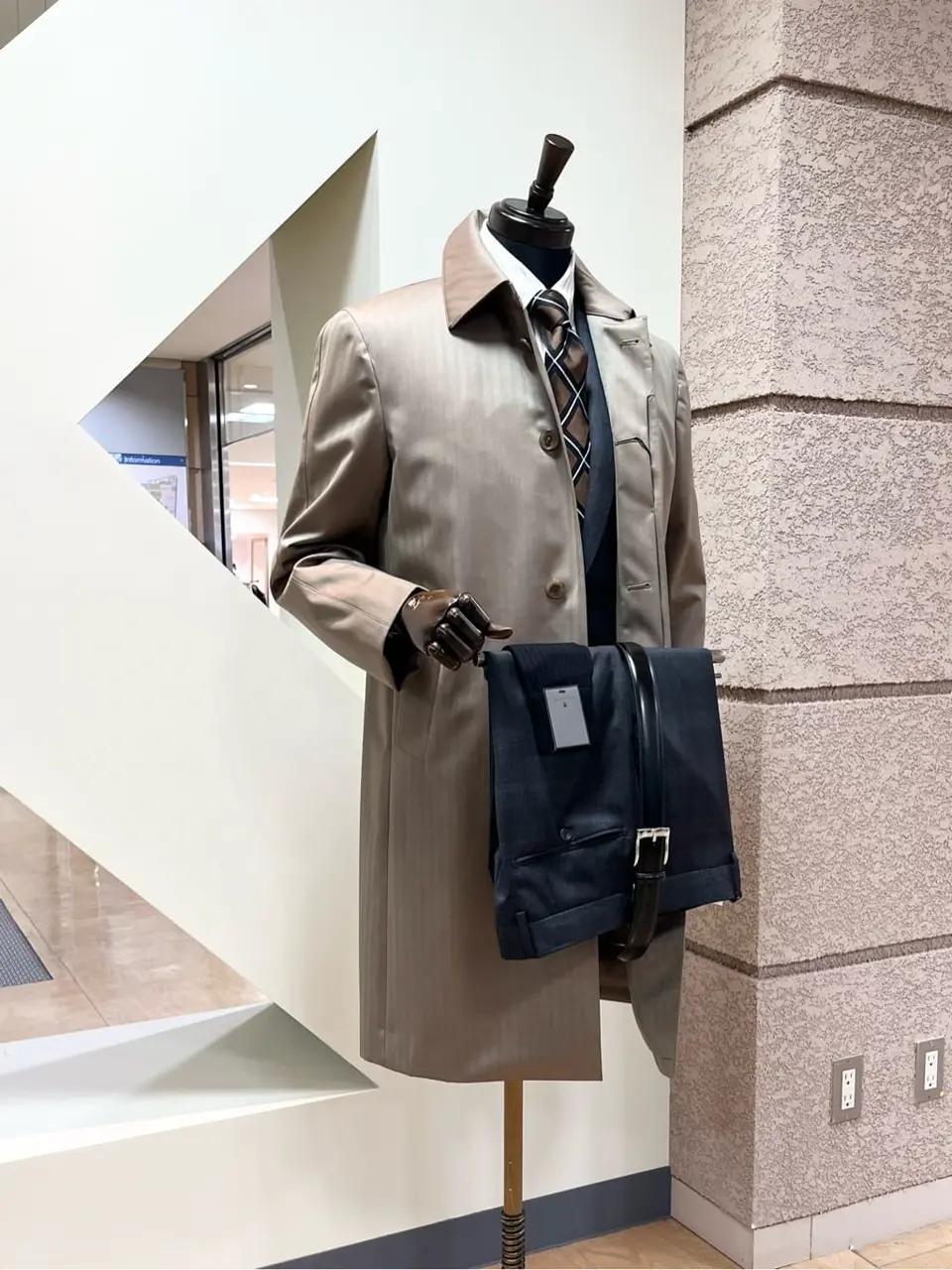 ONWARD CROSSET SELECT 小管 コーディネート画像