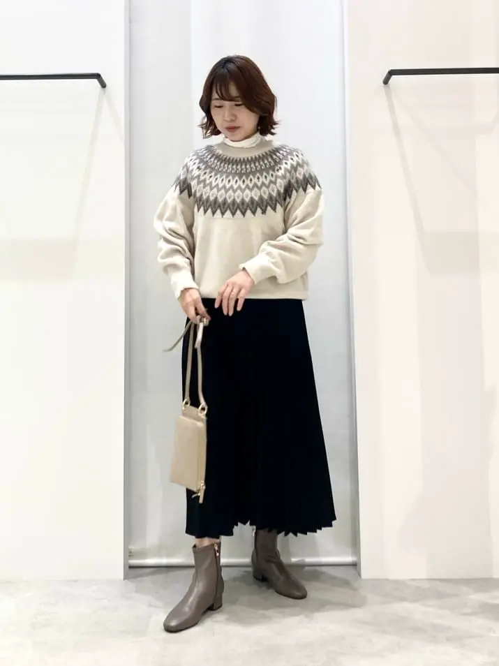 ONWARD CROSSET SELECT 横田 コーディネート画像