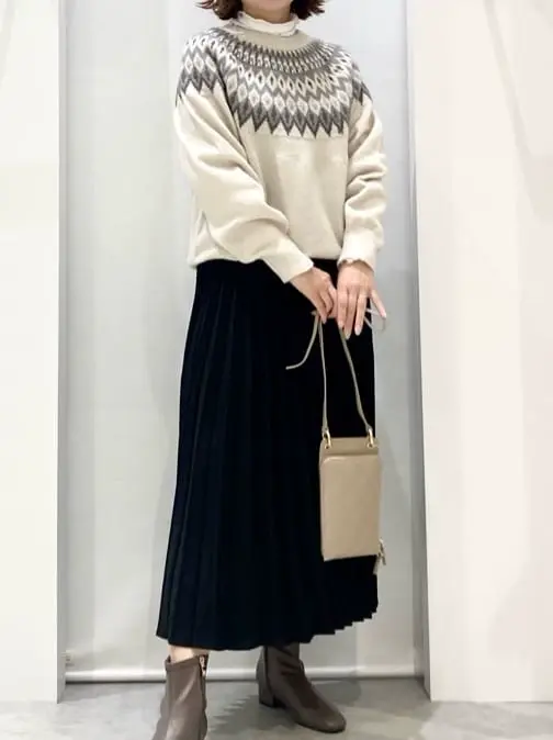 ONWARD CROSSET SELECT 横田 コーディネート画像