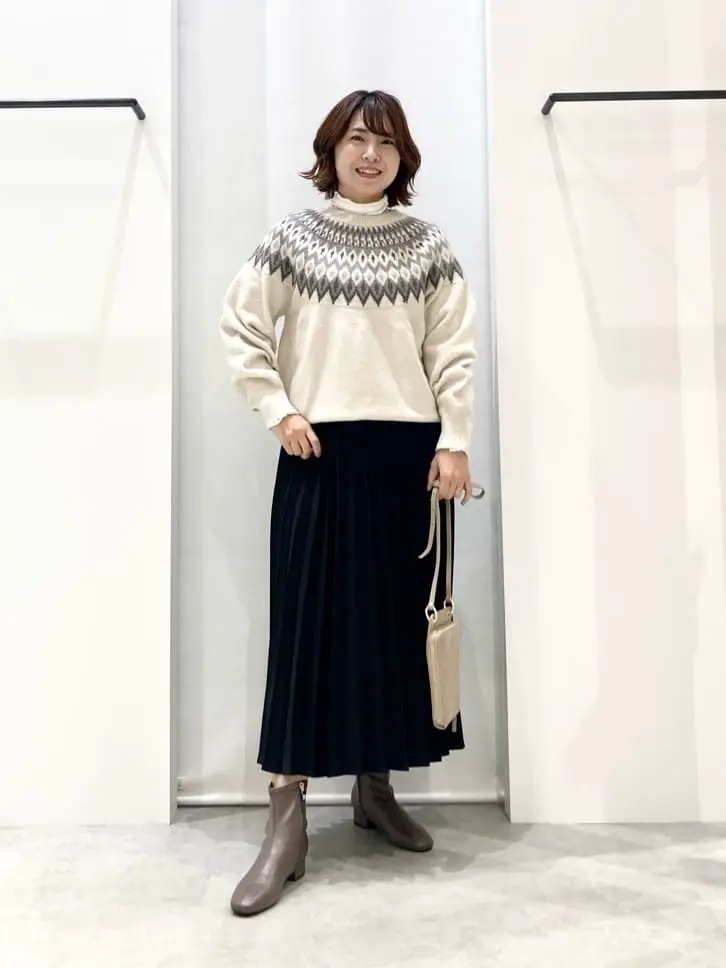 ONWARD CROSSET SELECT 横田 コーディネート画像