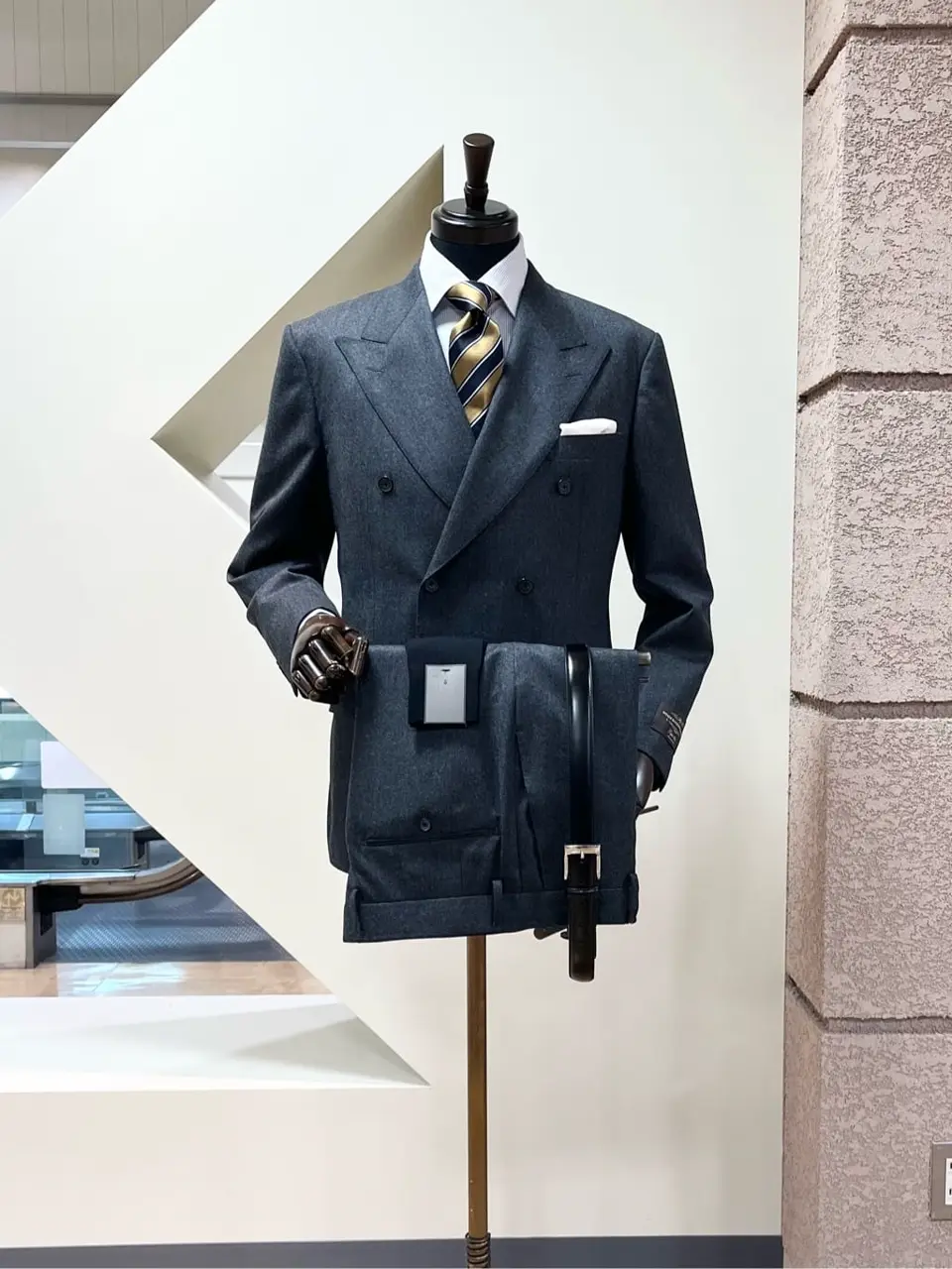 ONWARD CROSSET SELECT 小管 コーディネート画像