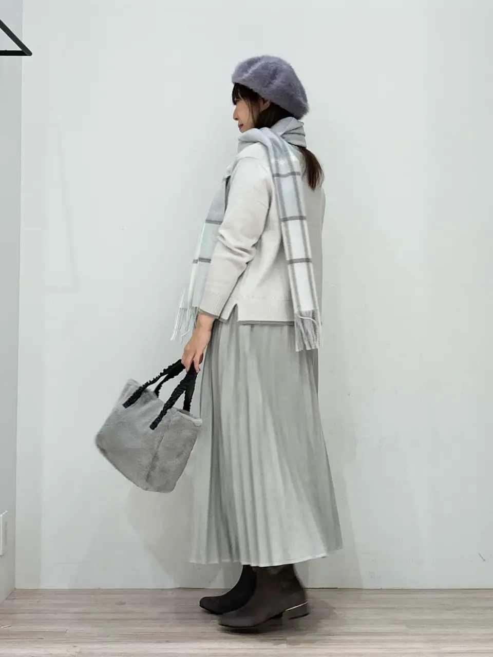 ONWARD CROSSET SELECT SAKAI コーディネート画像