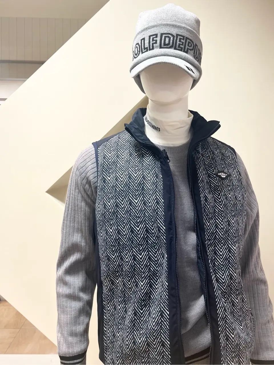 ONWARD CROSSET SELECT 小管 コーディネート画像