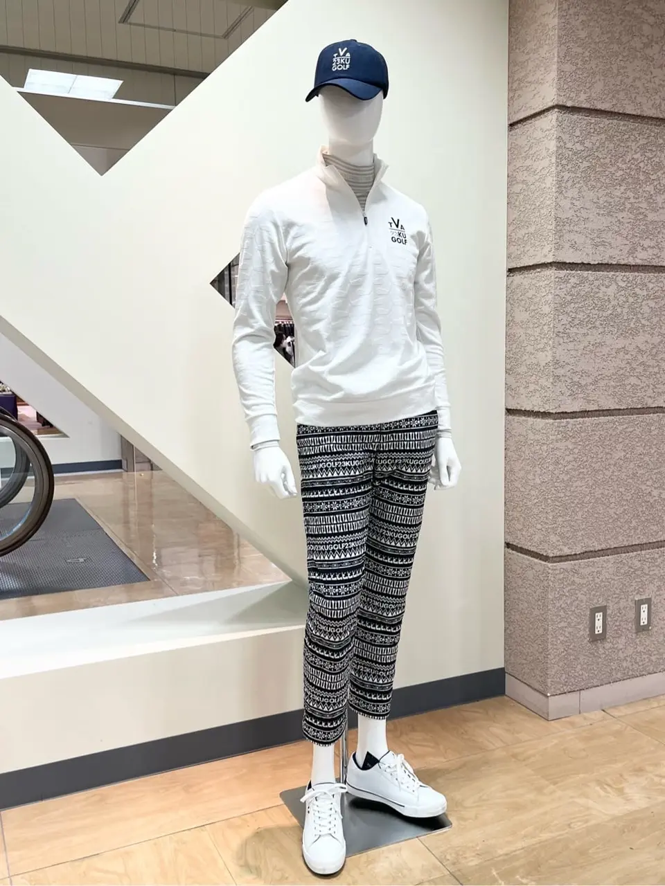 ONWARD CROSSET SELECT 小管 コーディネート画像