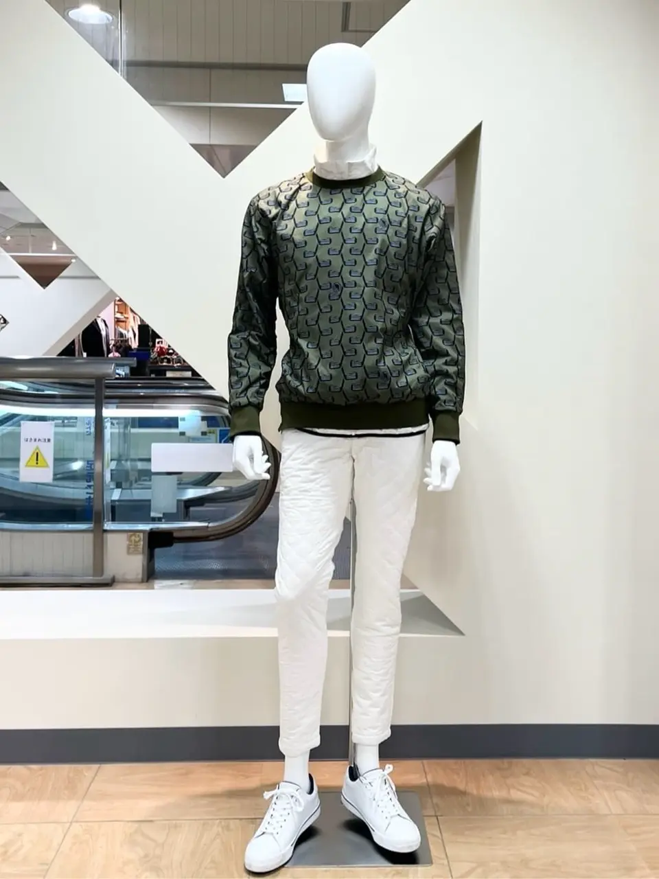 ONWARD CROSSET SELECT 小管 コーディネート画像