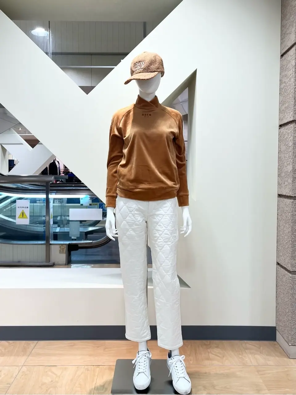 ONWARD CROSSET SELECT 小管 コーディネート画像