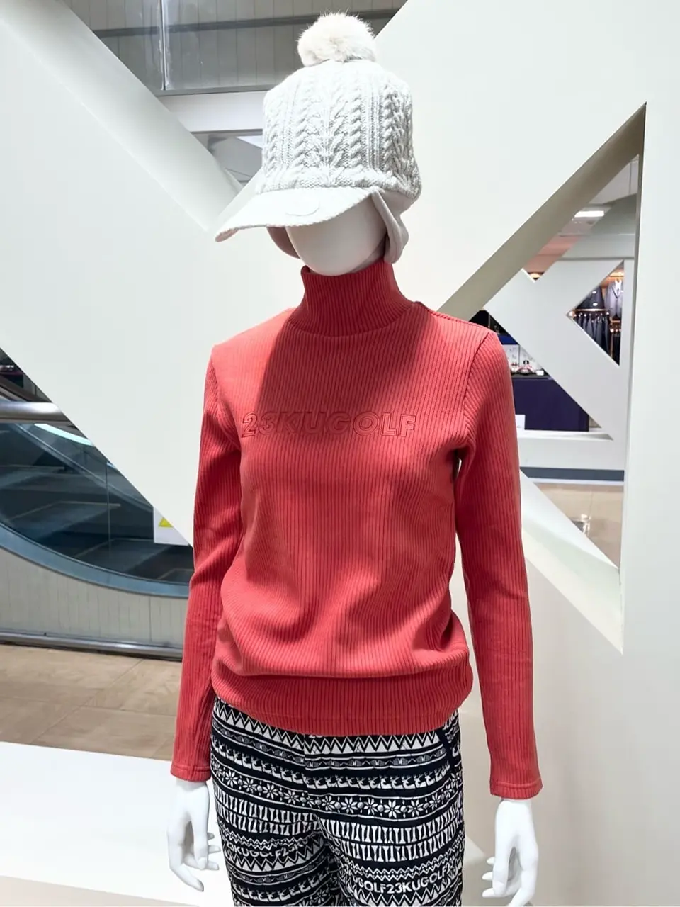 ONWARD CROSSET SELECT 小管 コーディネート画像