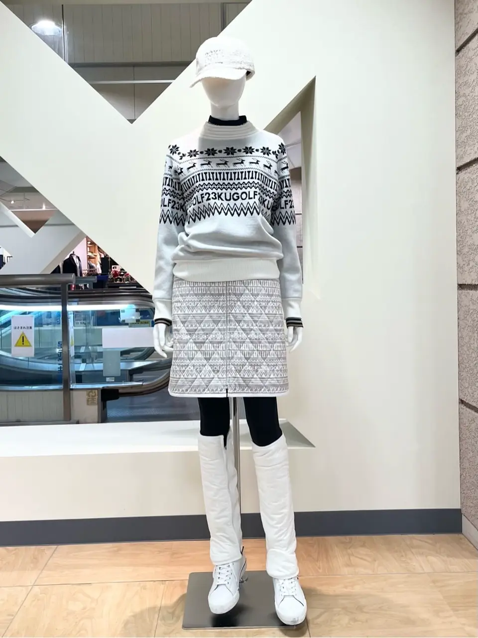 ONWARD CROSSET SELECT 小管 コーディネート画像