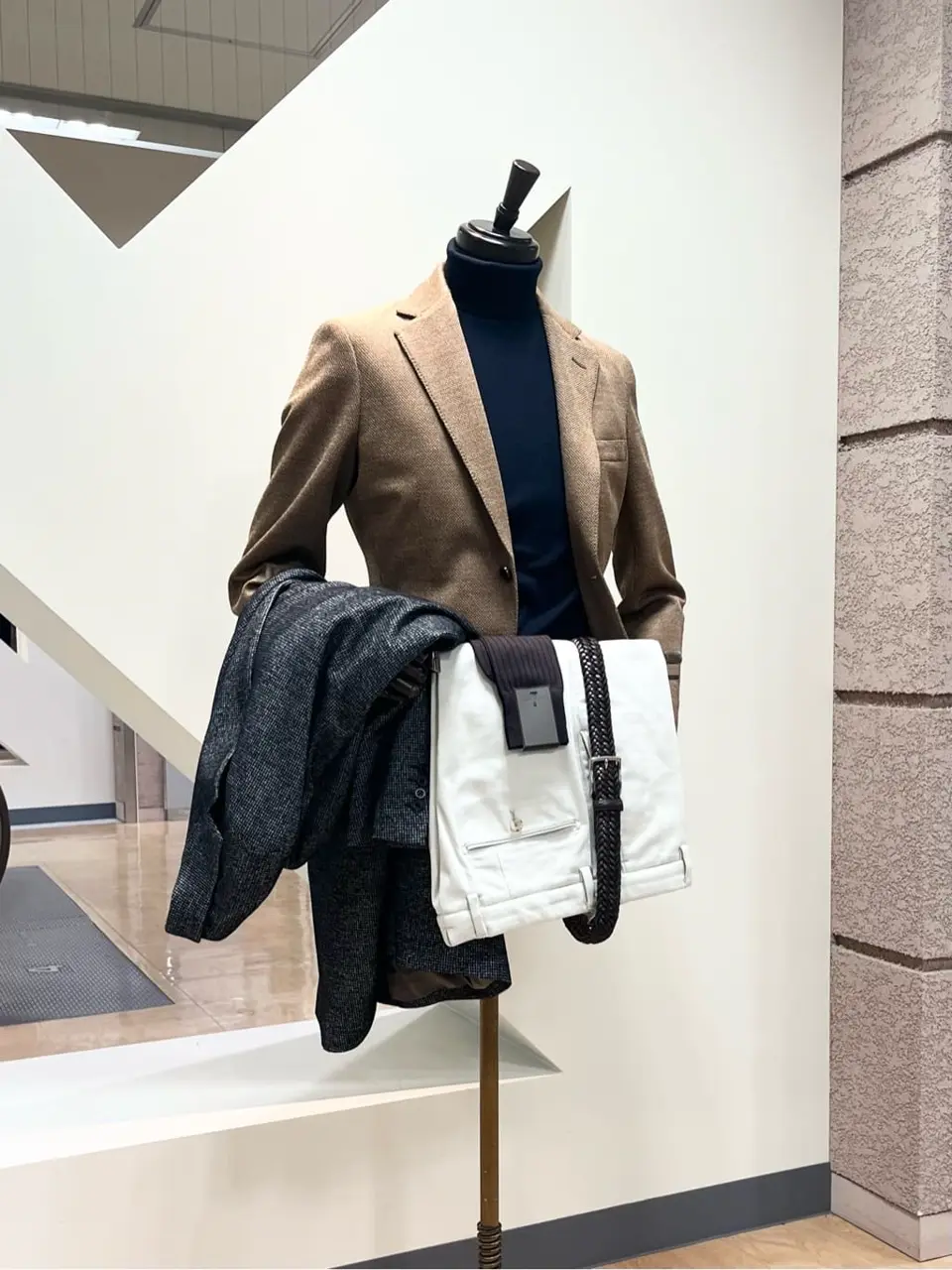 ONWARD CROSSET SELECT 小管 コーディネート画像