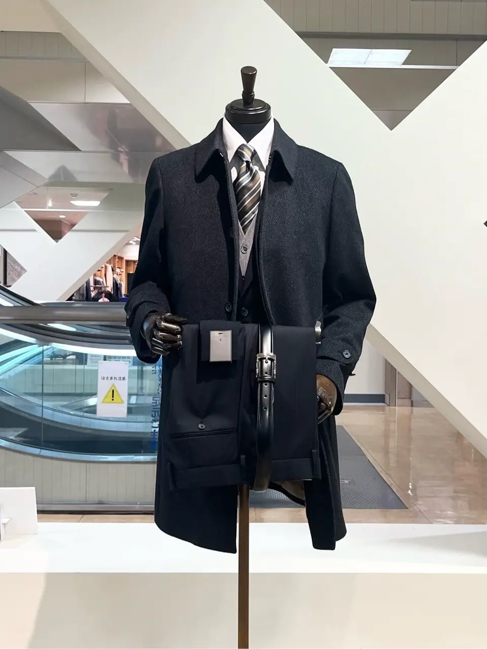 ONWARD CROSSET SELECT 小管 コーディネート画像