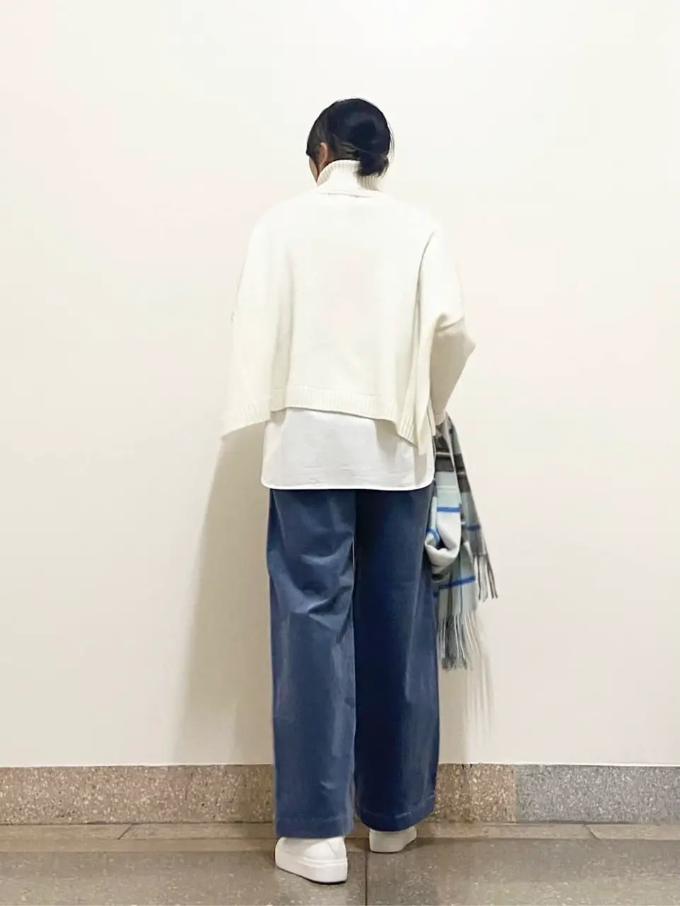 ONWARD CROSSET SELECT 佐藤 コーディネート画像