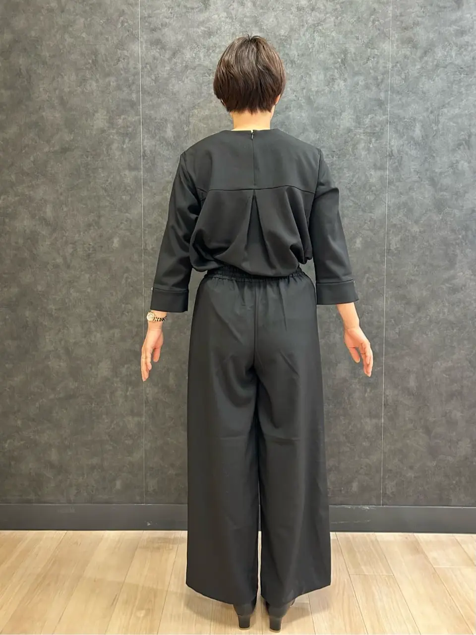 ONWARD CROSSET SELECT 鈴木 コーディネート画像