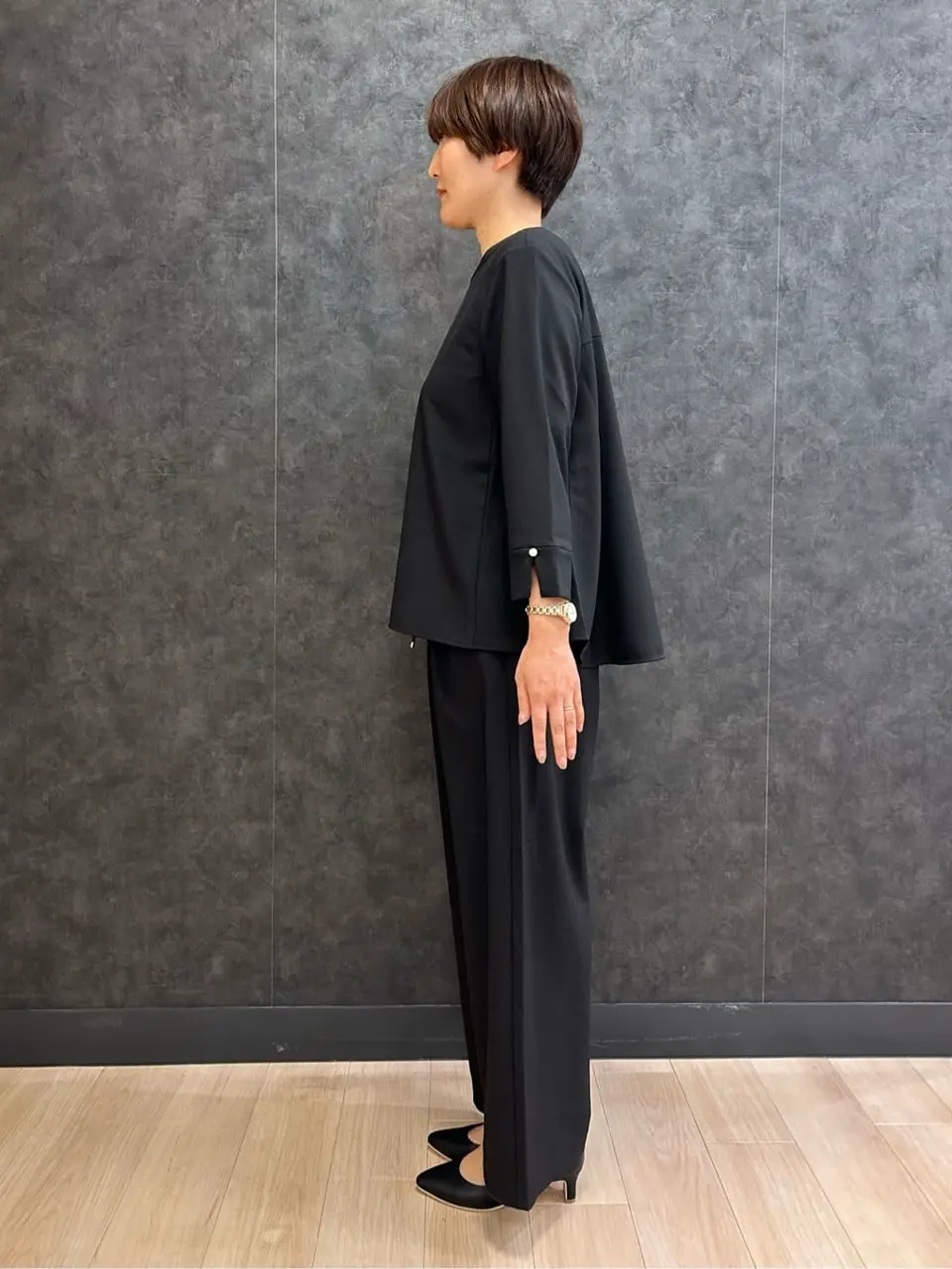 ONWARD CROSSET SELECT 鈴木 コーディネート画像