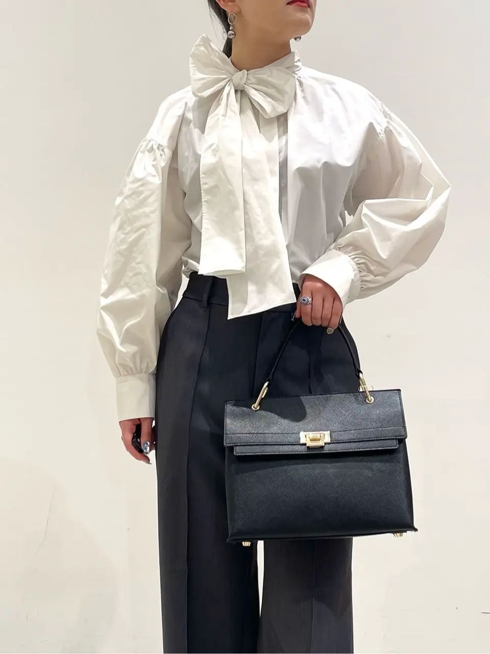 ONWARD CROSSET SELECT erika コーディネート画像