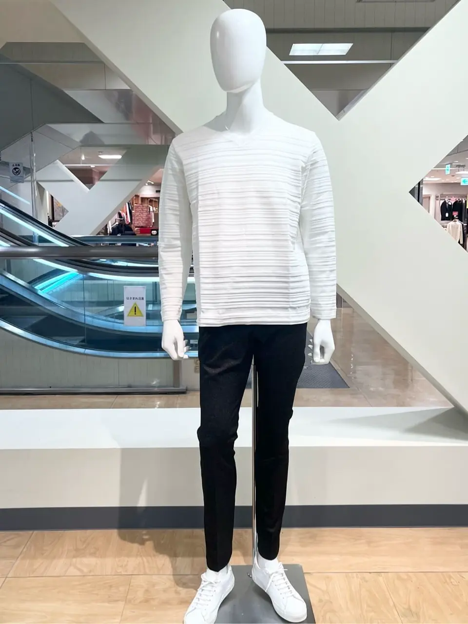 ONWARD CROSSET SELECT 小管 コーディネート画像