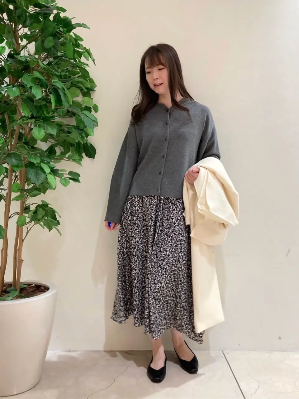 ONWARD CROSSET SELECT 檀 コーディネート画像