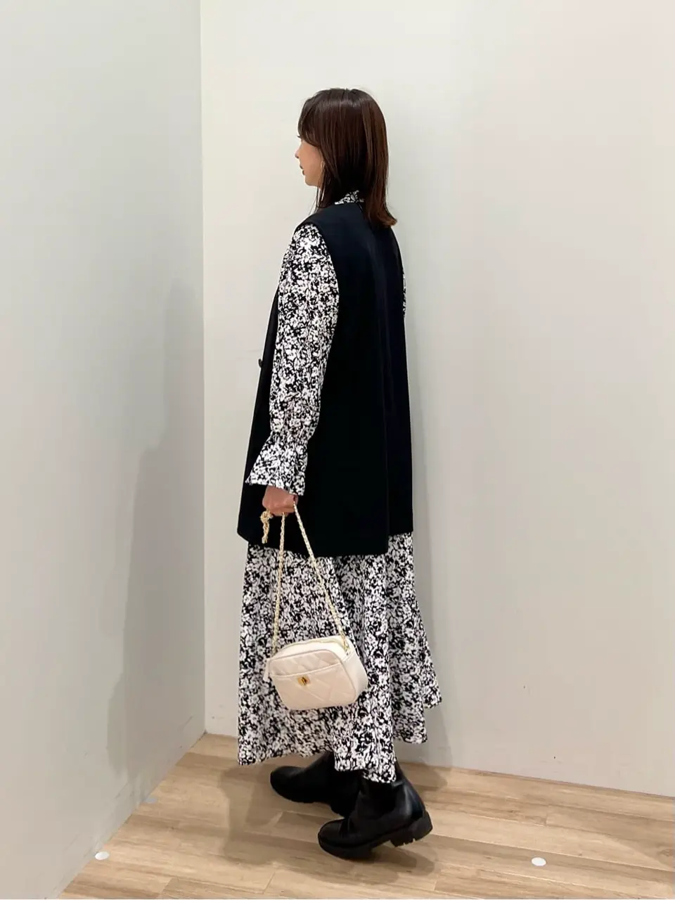 ONWARD CROSSET SELECT 村上 コーディネート画像