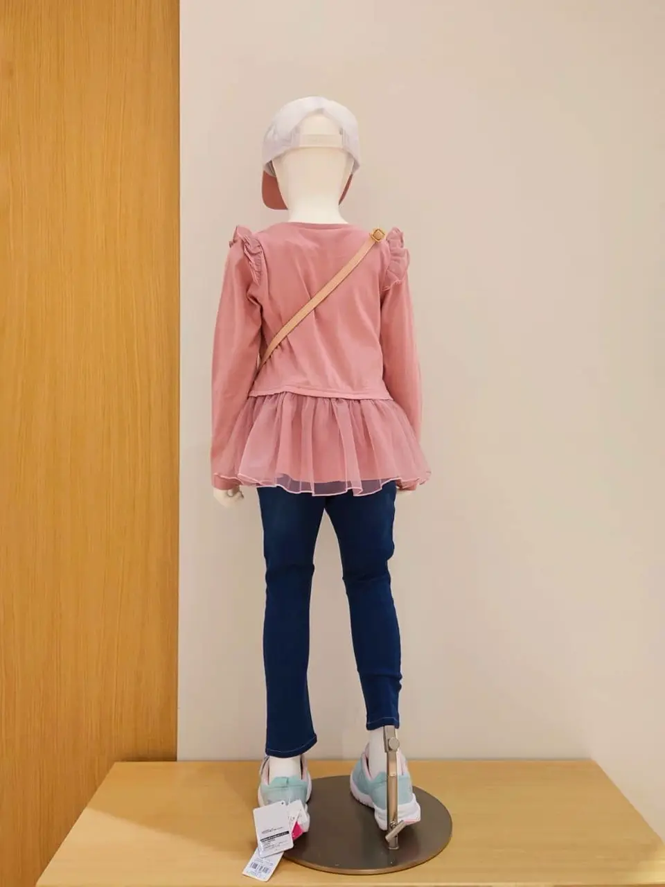 ONWARD CROSSET SELECT 岡 コーディネート画像