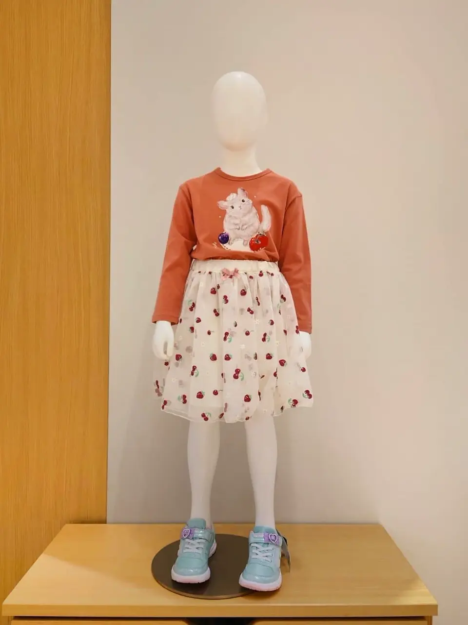 ONWARD CROSSET SELECT 岡 コーディネート画像