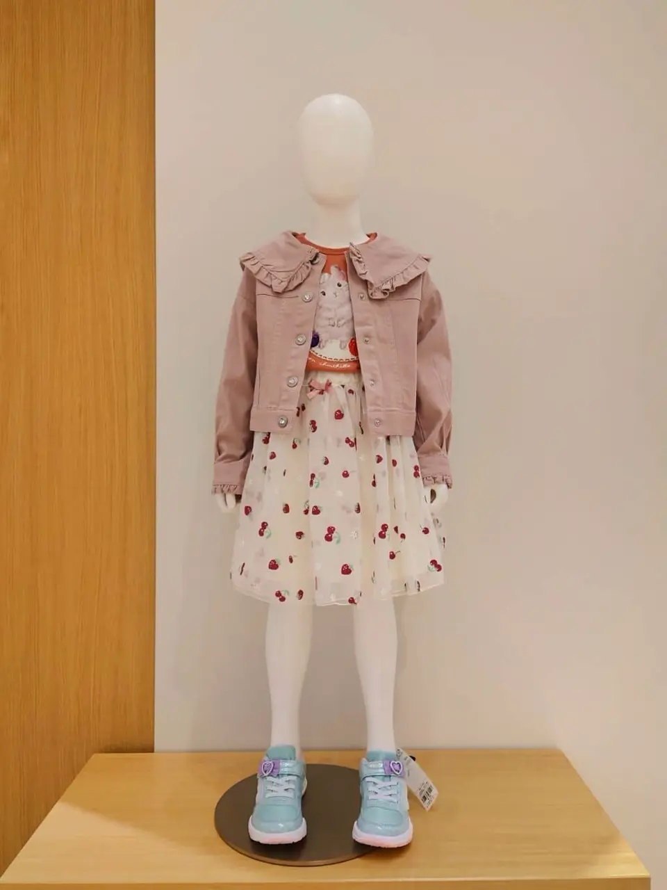 ONWARD CROSSET SELECT 岡 コーディネート画像