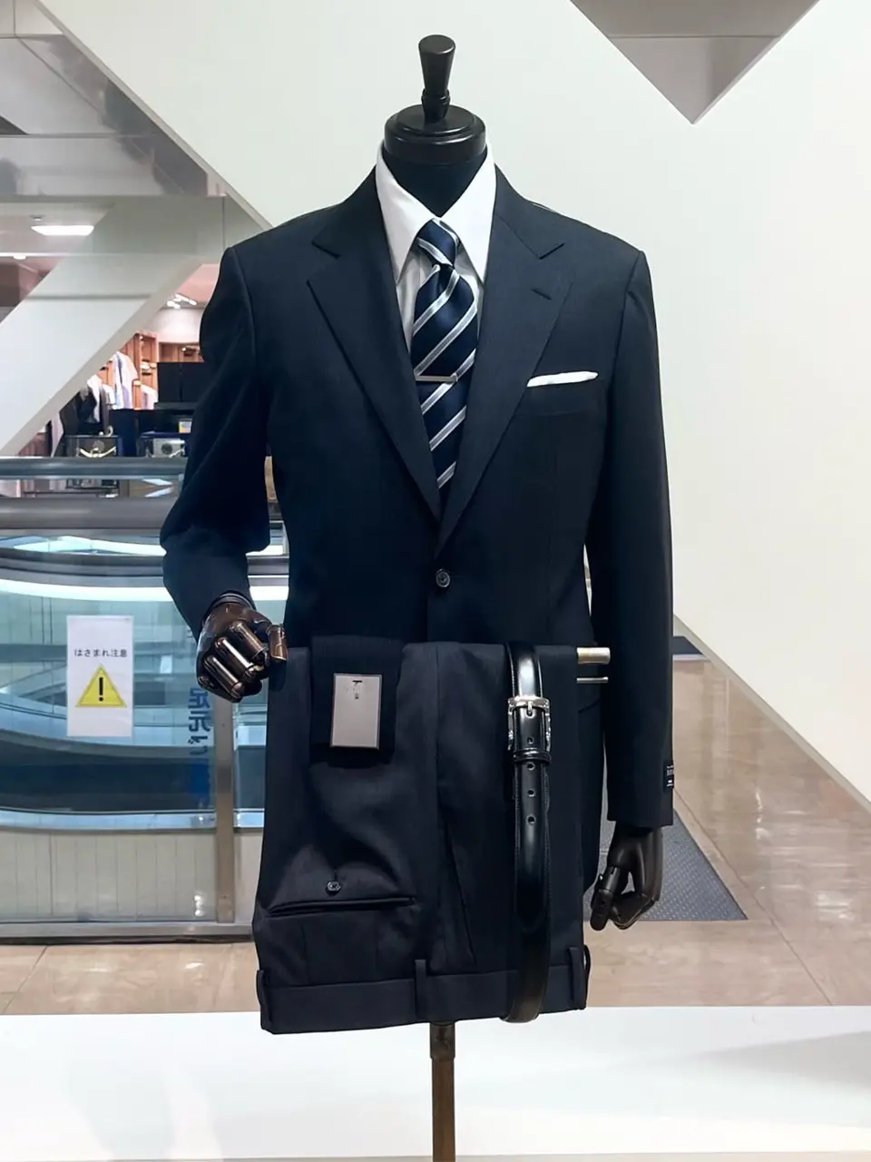 ONWARD CROSSET SELECT 小管 コーディネート画像